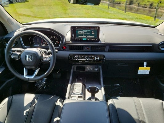 2025 Honda Pilot Touring in Eureka, CA - Mid-City Motor World