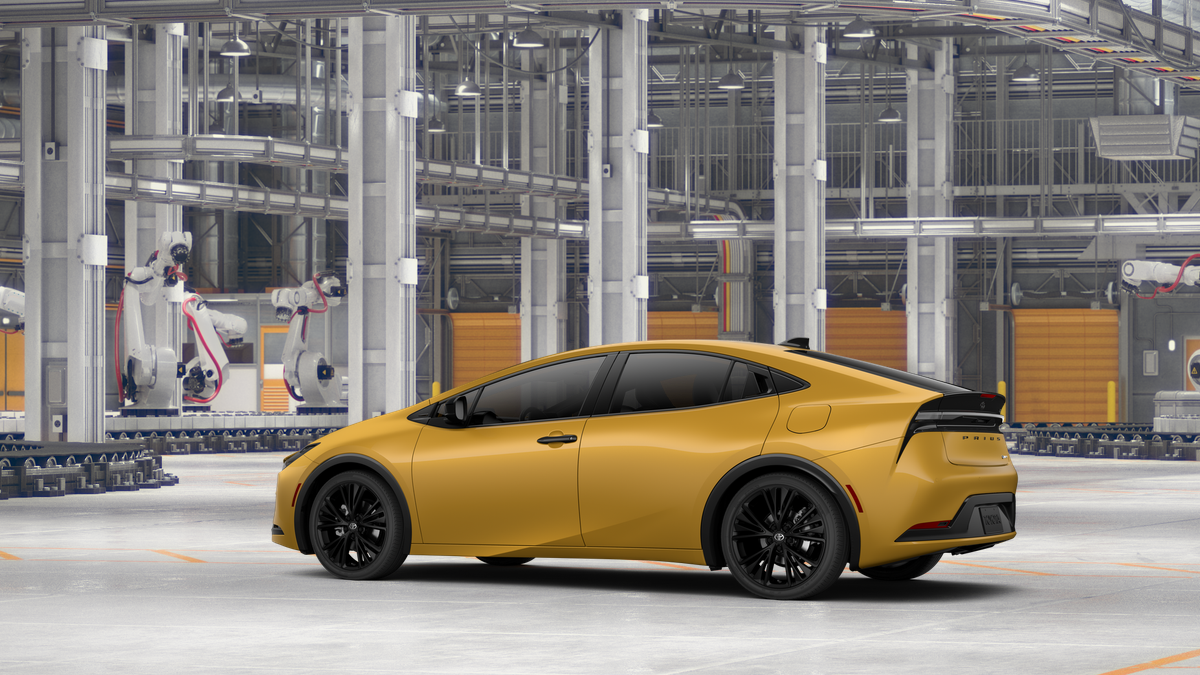 2027 Toyota Prius Plug-in Hybrid Nightshade