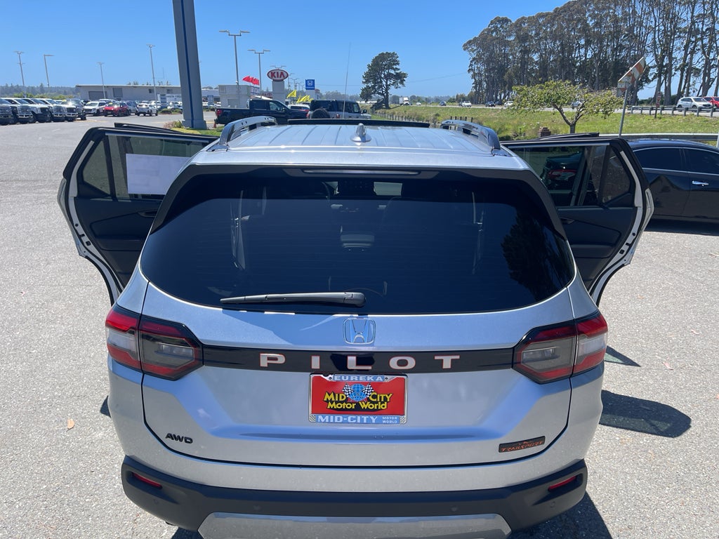 2026 Honda Pilot TrailSport