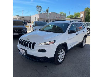 2016 Jeep Cherokee Sport