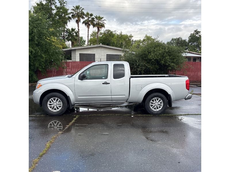 2017 Nissan Frontier SV