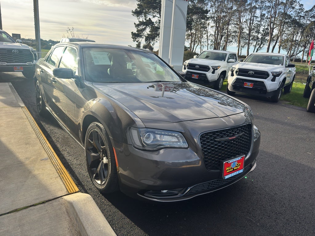 2023 Chrysler 300 300S