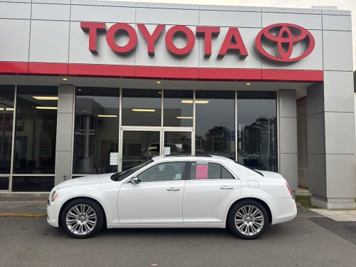 2013 Chrysler 300 Luxury Series