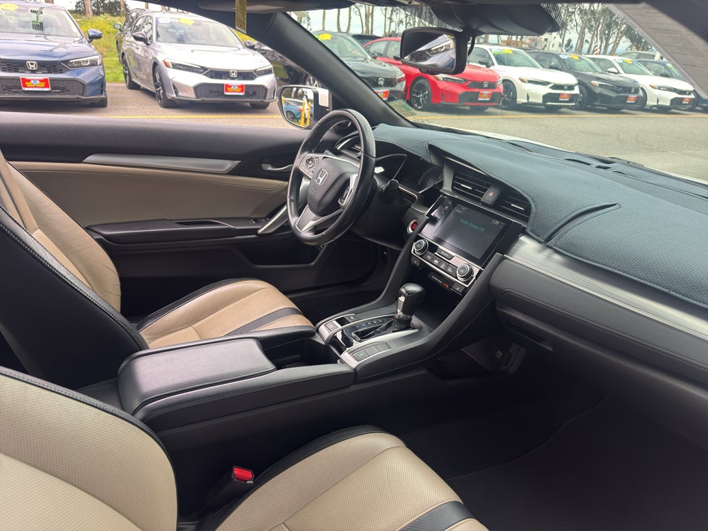 2017 Honda Civic Touring
