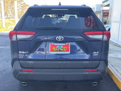 2025 Toyota RAV4 XLE