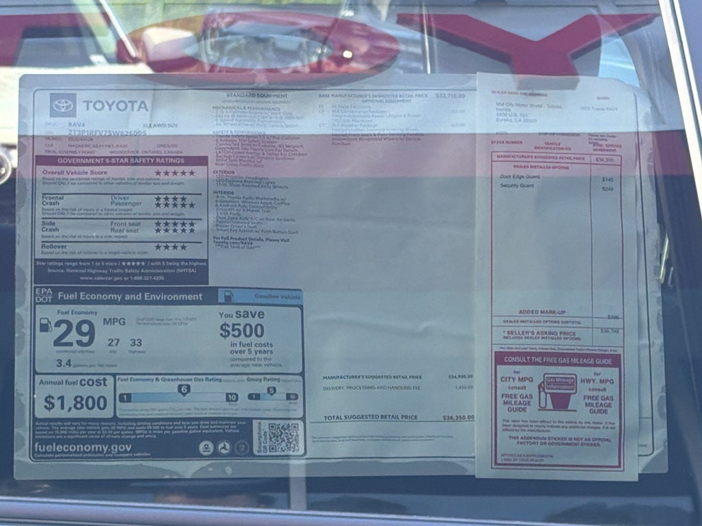 2025 Toyota RAV4 XLE