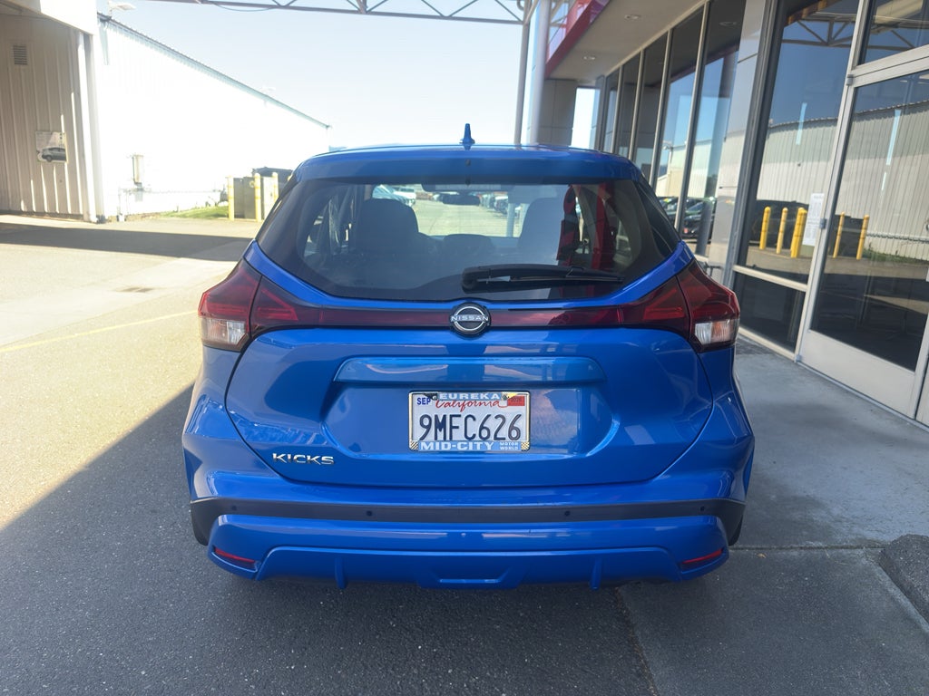 2023 Nissan Kicks S