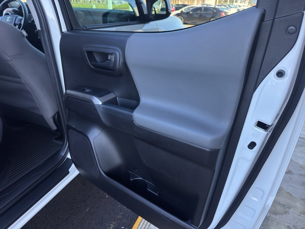 2023 Toyota TACOMA SR5 SR5