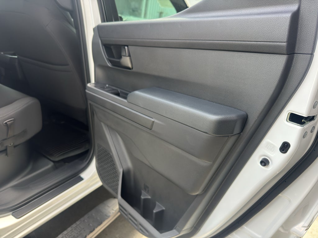2024 Toyota TACOMA SR5 SR5