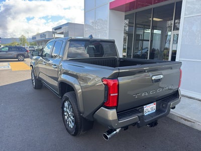 2025 Toyota TACOMA LTD HV Limited Hybrid