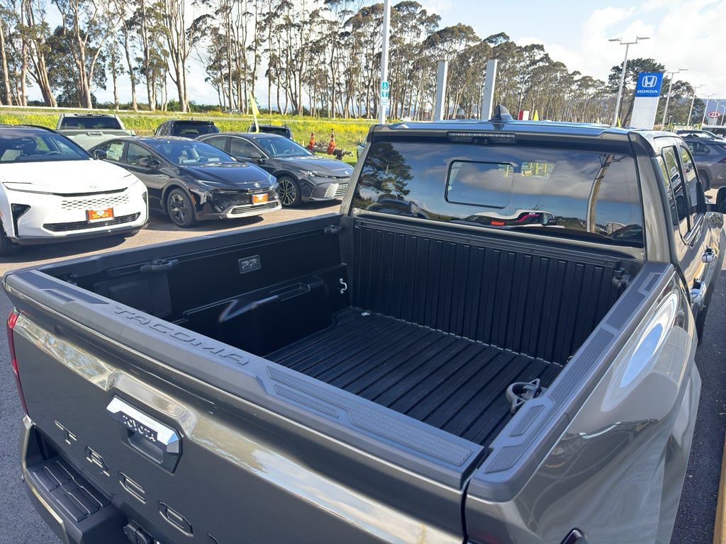 2025 Toyota TACOMA LTD HV Limited Hybrid