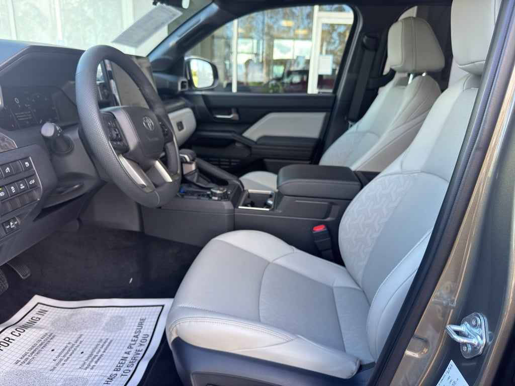 2025 Toyota TACOMA LTD HV Limited Hybrid