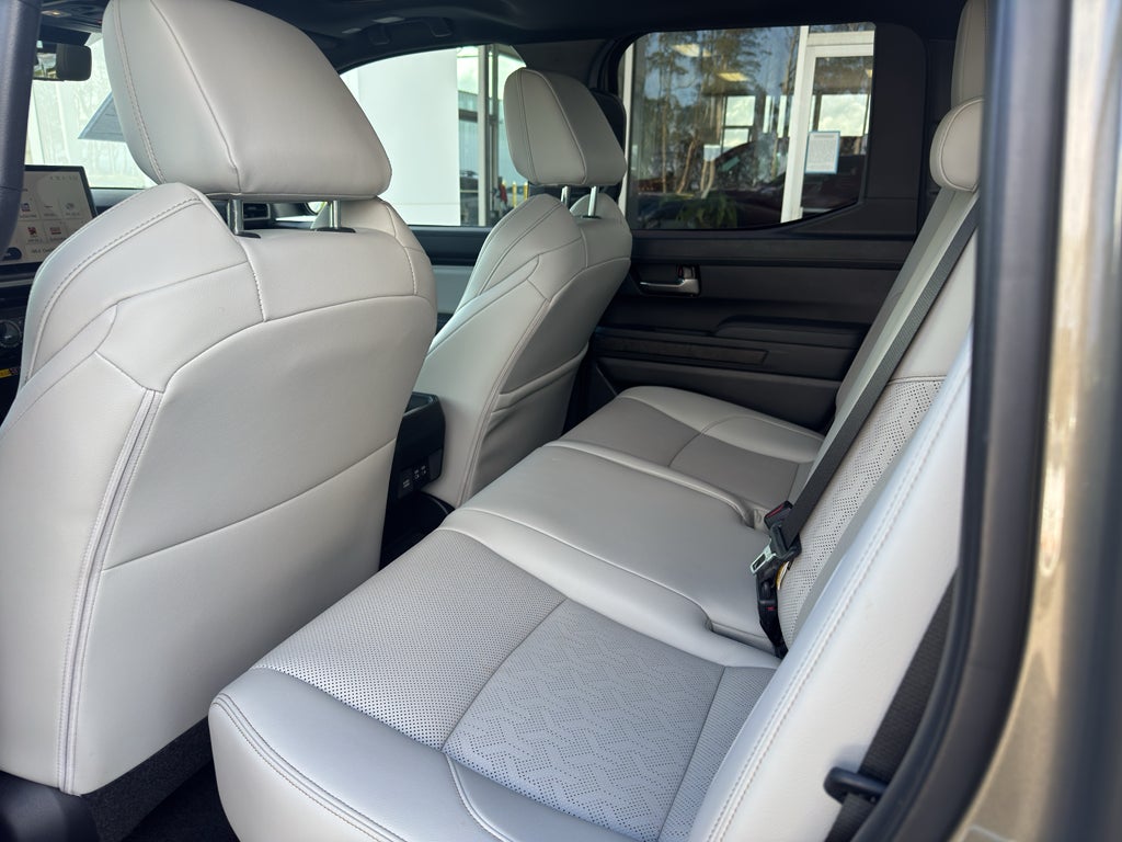 2025 Toyota TACOMA LTD HV Limited Hybrid