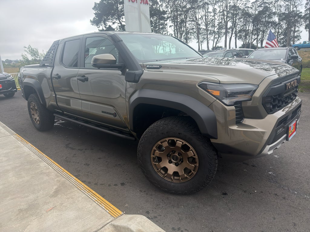 2026 Toyota Tacoma i-FORCE MAX Trailhunter