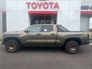 2026 Toyota Tacoma i-FORCE MAX Trailhunter