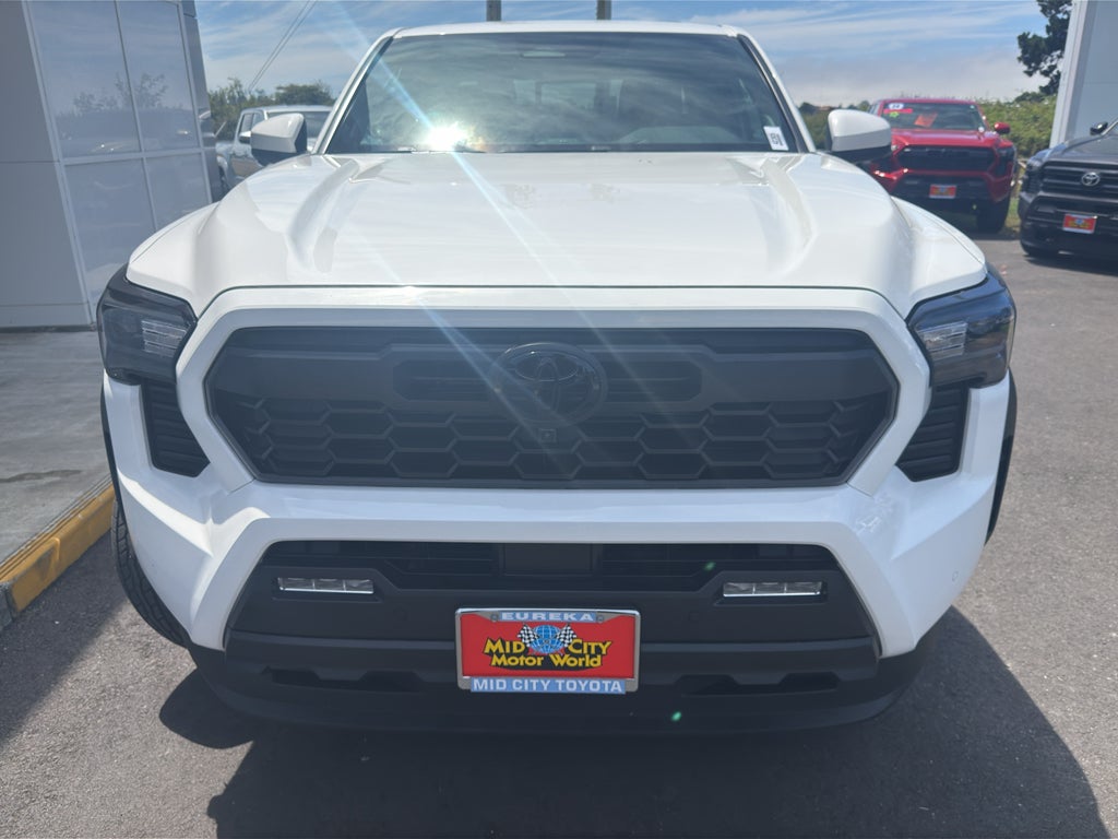 2026 Toyota Tacoma i-FORCE MAX TRD Off-Road i-FORCE MAX