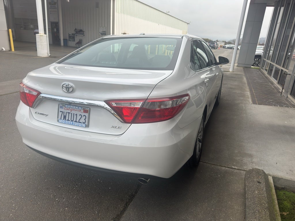 2017 Toyota CAMRY XLE