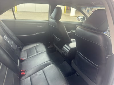 2017 Toyota CAMRY XLE