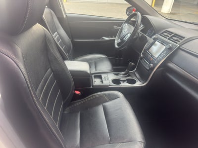 2017 Toyota CAMRY XLE