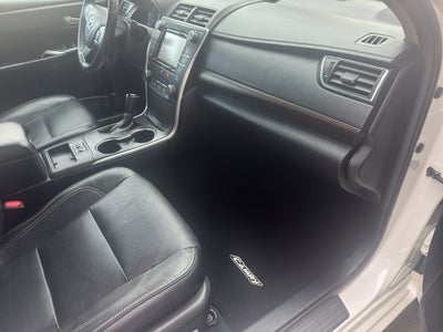 2017 Toyota CAMRY XLE