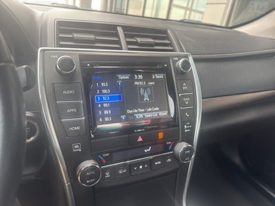 2017 Toyota CAMRY XLE