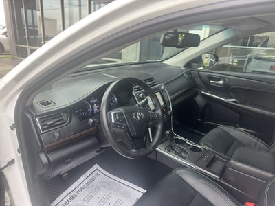 2017 Toyota CAMRY XLE