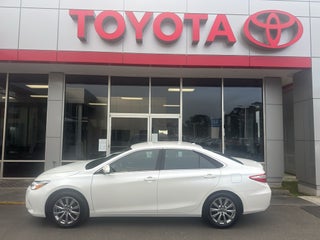 2017 Toyota CAMRY XLE