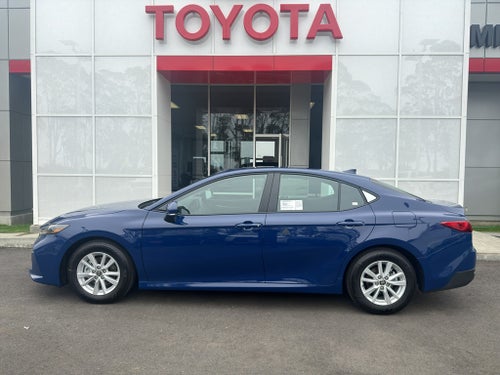 2026 Toyota Camry Hybrid LE