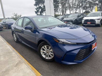 2026 Toyota Camry Hybrid LE