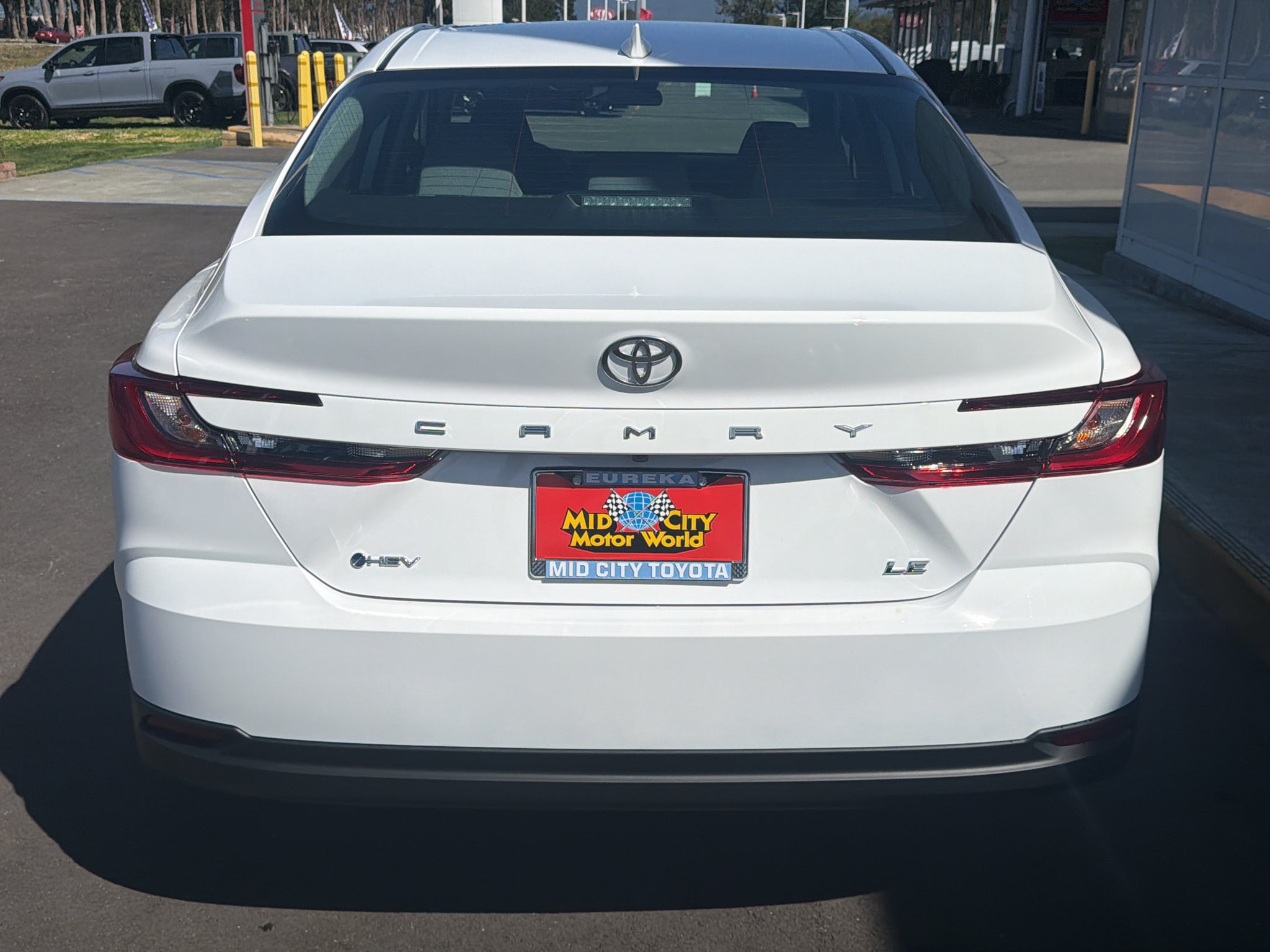 2026 Toyota Camry Hybrid LE