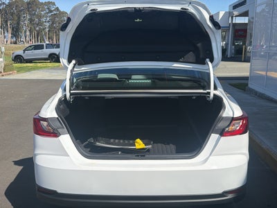 2026 Toyota Camry Hybrid LE