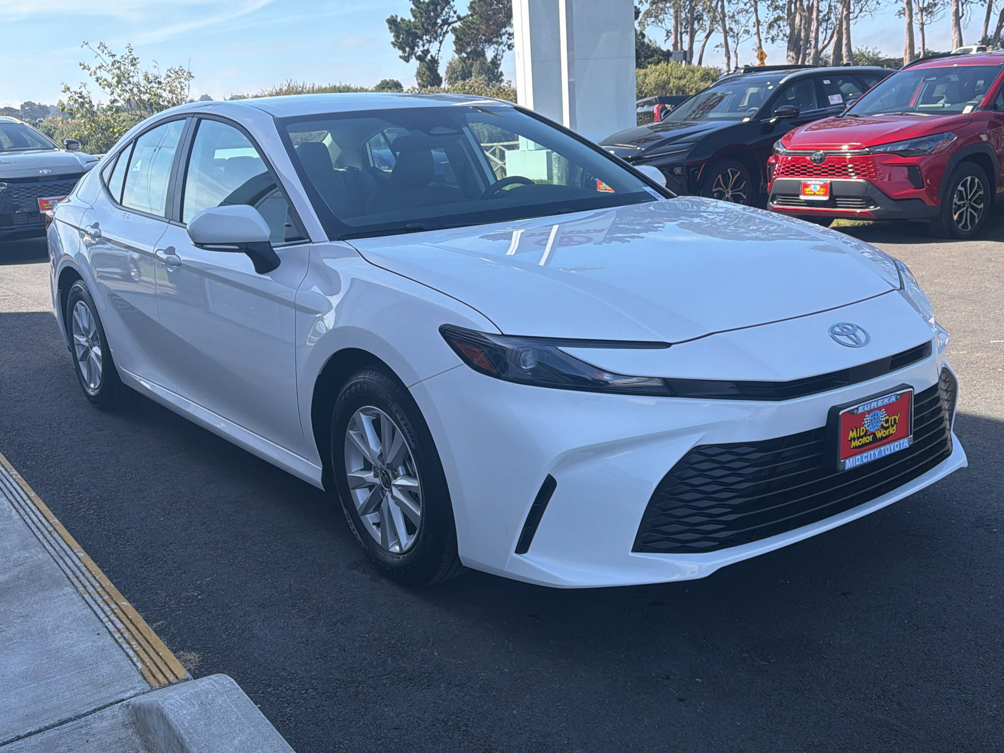 2026 Toyota Camry Hybrid LE