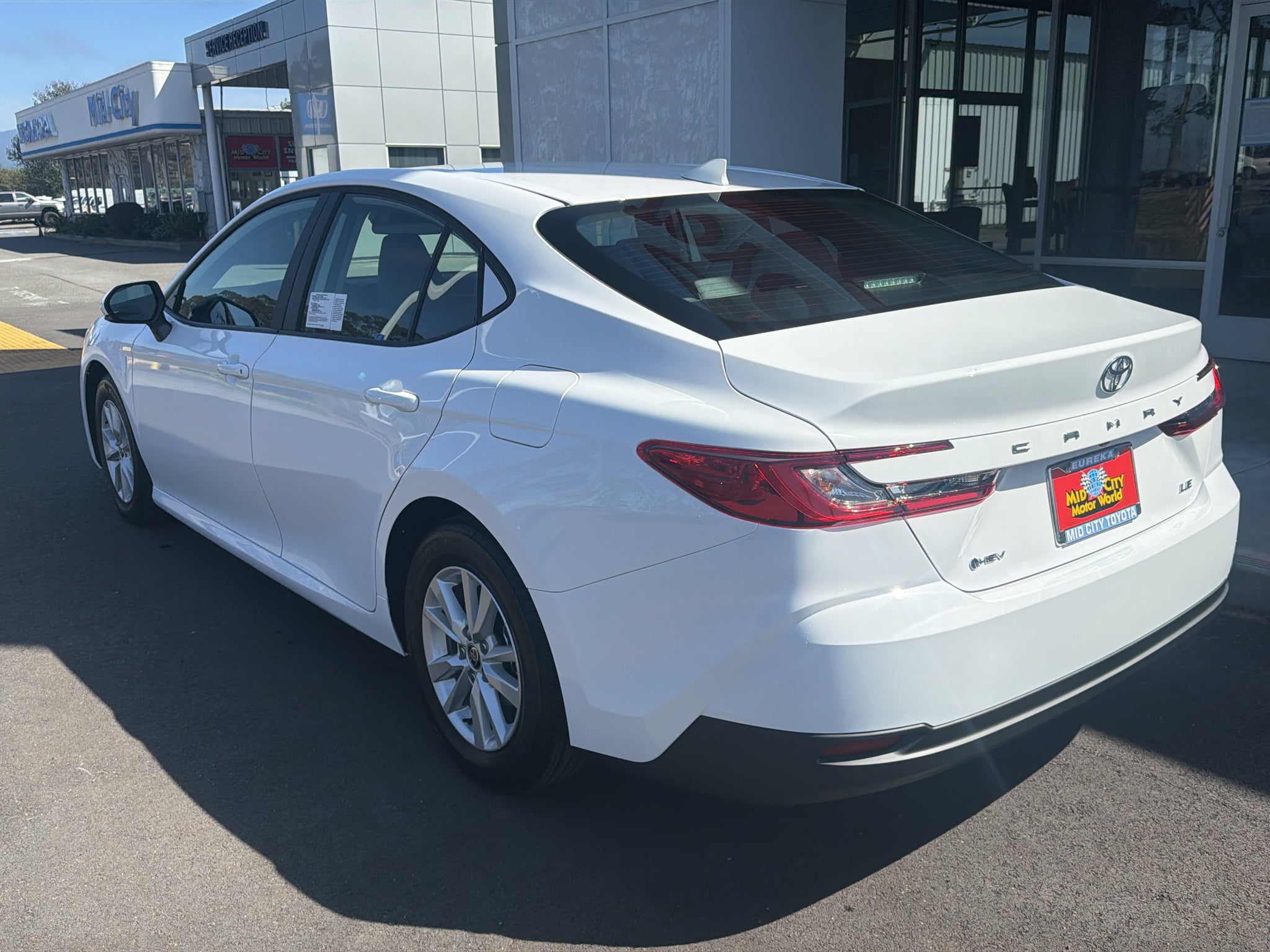 2026 Toyota Camry Hybrid LE