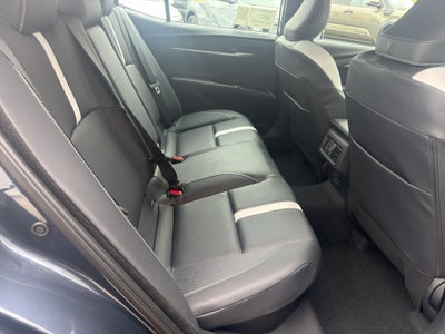 2026 Toyota Camry Hybrid SE