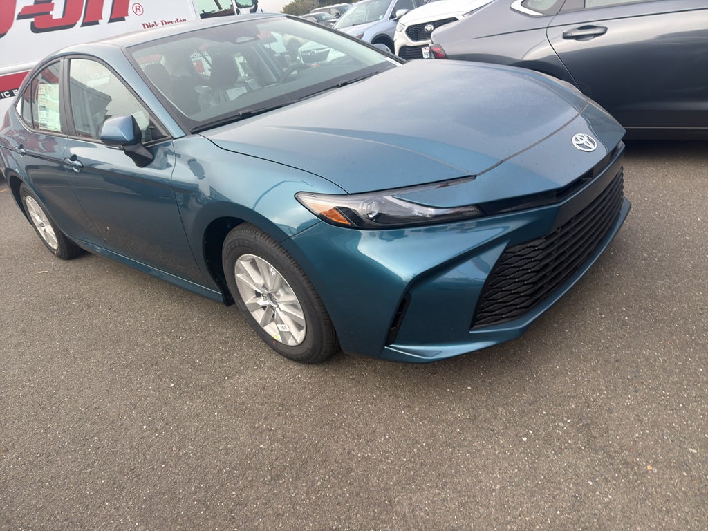 2026 Toyota Camry Hybrid LE