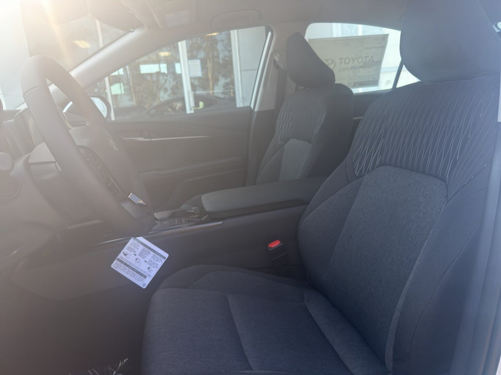 2026 Toyota Camry Hybrid LE
