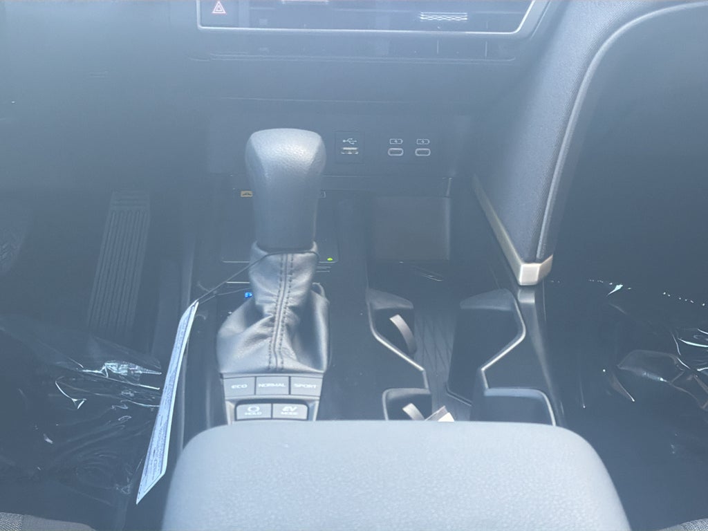 2026 Toyota Camry Hybrid LE