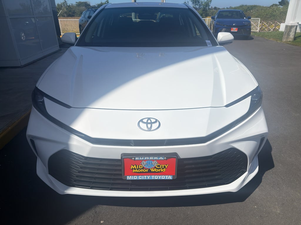2026 Toyota Camry Hybrid LE