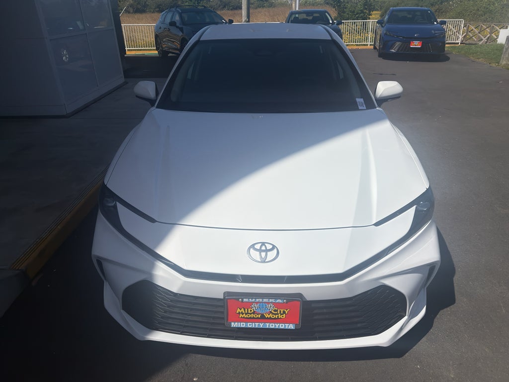 2026 Toyota Camry Hybrid LE
