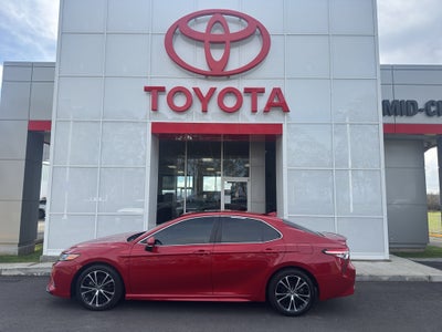 2020 Toyota CAMRY SE