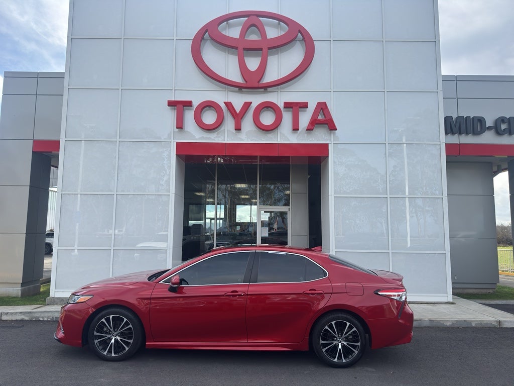 2020 Toyota CAMRY SE