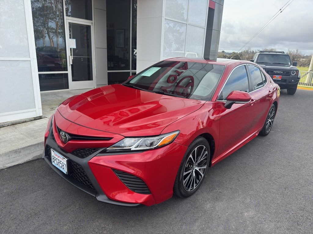 2020 Toyota CAMRY SE