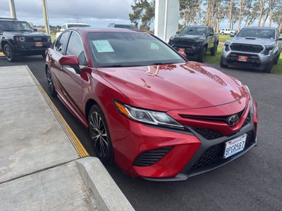 2020 Toyota CAMRY SE