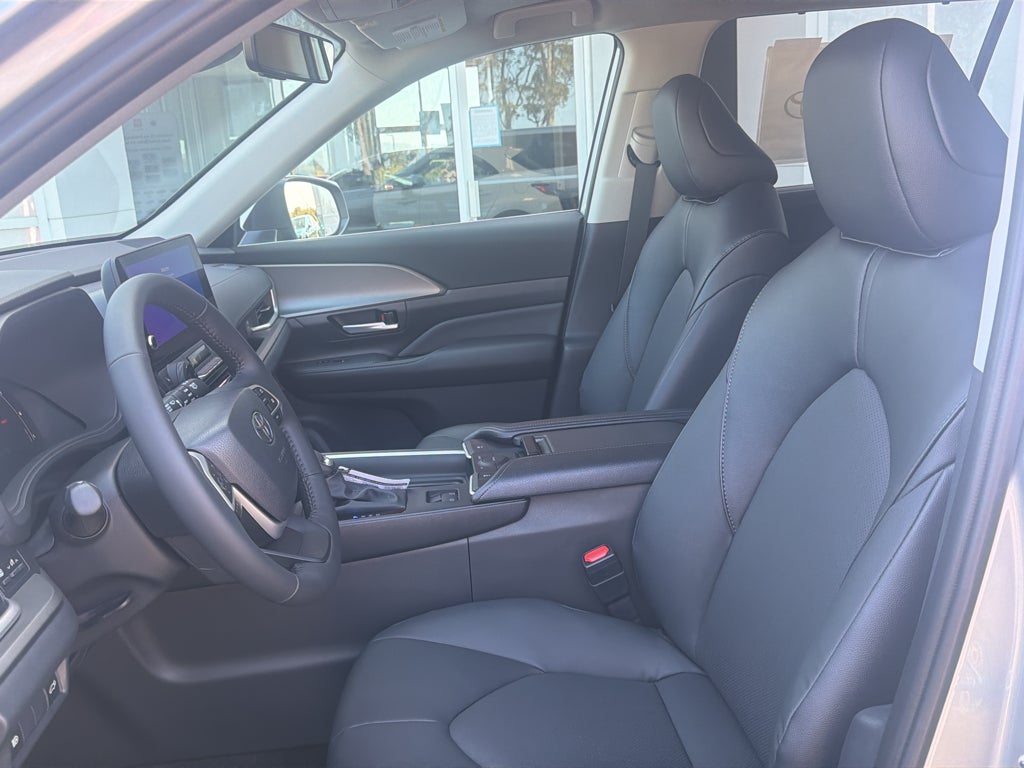 2026 Toyota Grand Highlander Hybrid Hybrid XLE