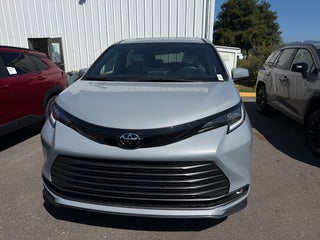 2026 Toyota Sienna Woodland Edition