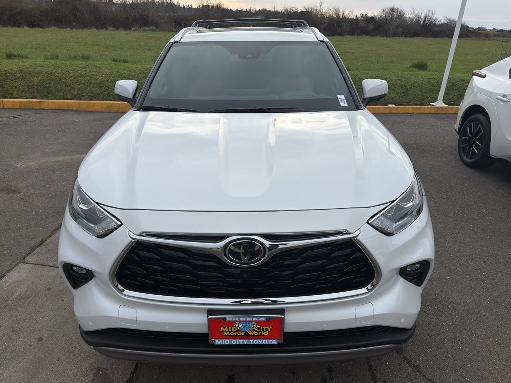 2026 Toyota Highlander Hybrid Hybrid Platinum