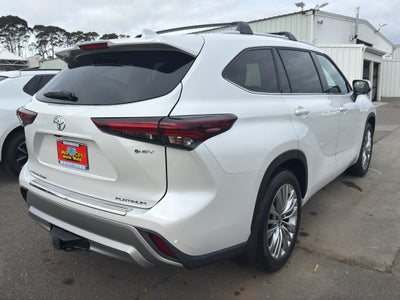2026 Toyota Highlander Hybrid Hybrid Platinum