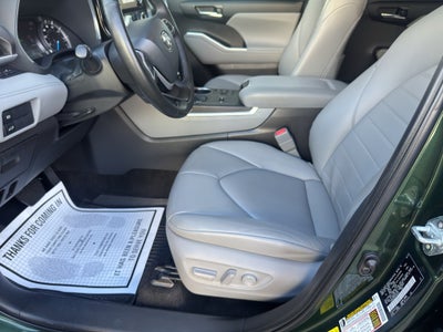 2023 Toyota HIGHLANDER HYBRD Hybrid XLE