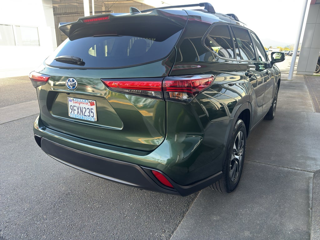 2023 Toyota HIGHLANDER HYBRD Hybrid XLE