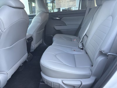 2026 Toyota Highlander XLE